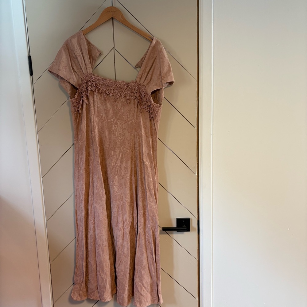 Carole Little Vintage Lace Detail Dress in Dusty Rose Size 12 - Picture 2 of 5
